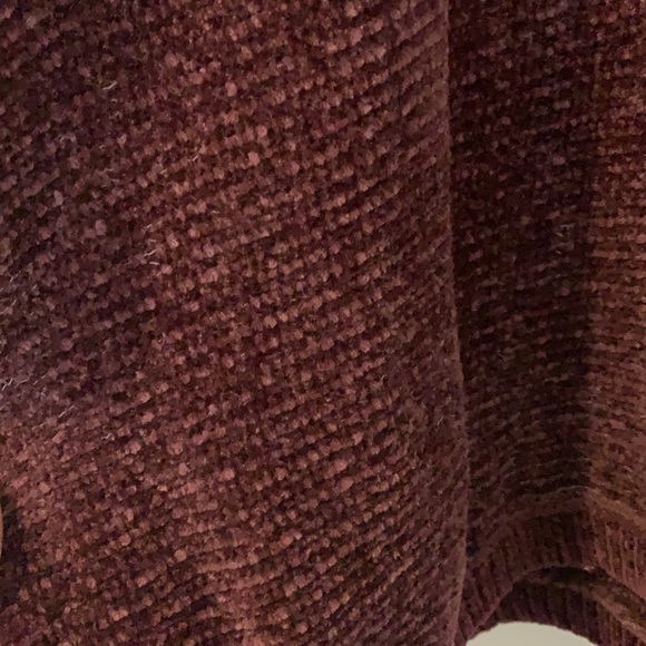 Burgundy Oversized Sweater - Picture 3 of 5